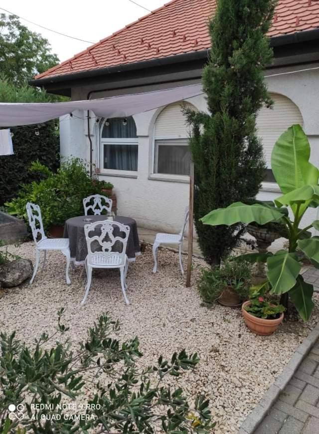 Lavendel Apartman Harkany Luaran gambar