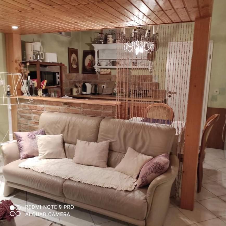 Lavendel Apartman Harkany Luaran gambar