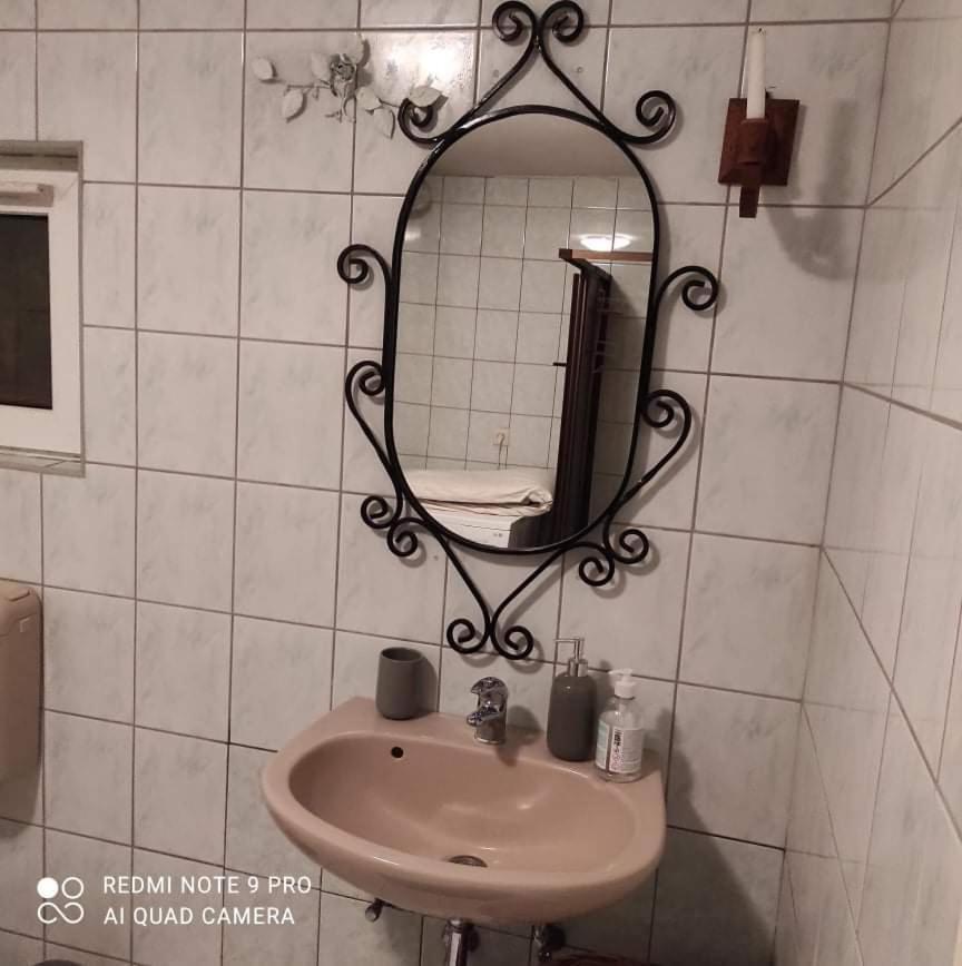 Lavendel Apartman Harkany Luaran gambar